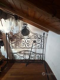 Letto antico da una piazza e mezzo