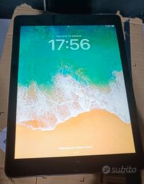 iPad 6ª generazione (A1893) 128 GB Wi-Fi – Grigio