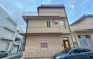 Appartamento Comiso [A4356669]