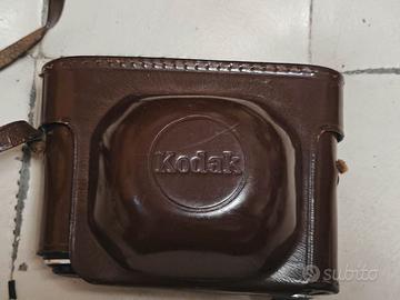 macchina fotografica retinette