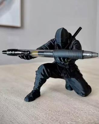 Porta Penna Ninja 3D in Resina – Originale