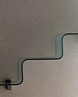Mensola a scala-zig zag in vetro