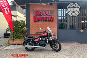 Royal Enfield Meteor 350 Supernova red del 2025