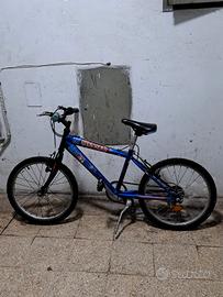 bicicletta Spiderman 