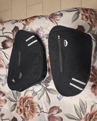 Borse moto morbide Givi