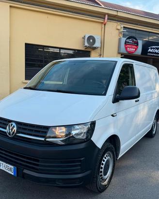 Volkswagen Transporter 2019 2.0 TDI (DIESEL) PC Fu