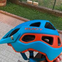 Casco rudy project sia per corsa e MTB