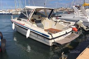 Semicabinato Rio 680 cabin