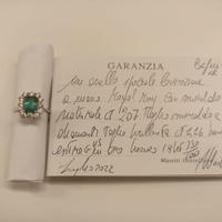 Anello smeraldo e diamanti