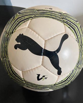 Pallone da calcio Puma in cuoio