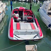 BAYLINER ARRIVA 2452 502 v8 480cv