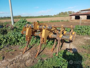 ripper dissodatore ripuntatore 