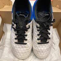 Scarpini Nike Tiempo Legend