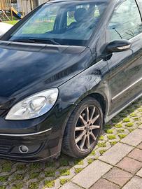 MERCEDES CLASSE B