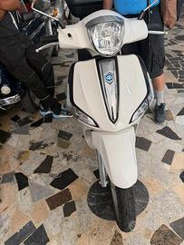 Piaggio liberty 125
