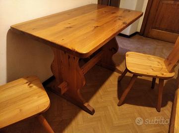 Tavolo a fratino