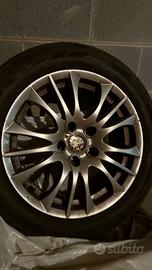 Cerchi in lega Alfa Romeo + gomme invernali