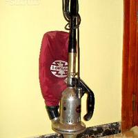 Scopa elettrica anni 50 TORNADO,tutto in alluminio