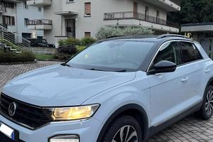 VOLKSWAGEN T-ROC IQDRIVE