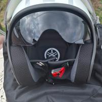 Casco Jet Yamaha MomoDesign