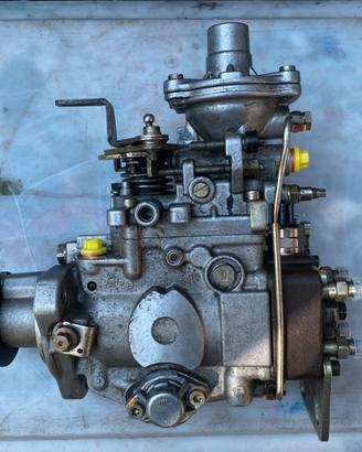 Pompa Diesel Iniettori Bosch Ford Transit 2.5L Di