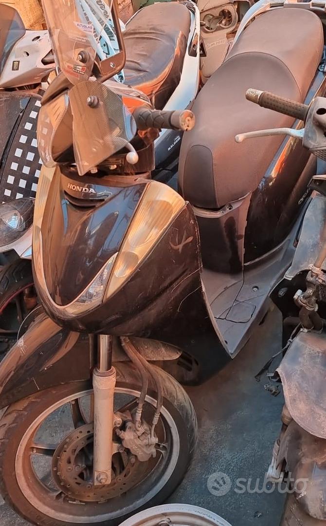 Ricambi Demolizione Scooter Demolizioni Ricambi Moto Usati Online