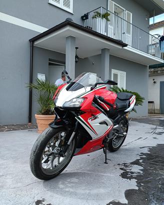 Aprilia rs 125 2t 2011