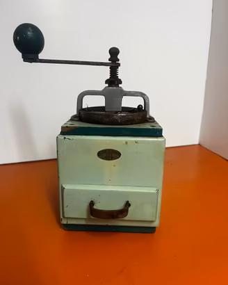 Macina caffe anni 30/40 vintage