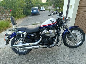 HONDA VT 750 S  - vt750