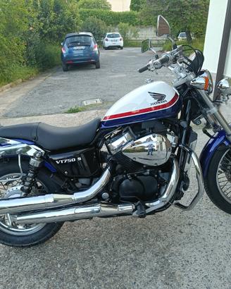 HONDA VT 750 S  - vt750