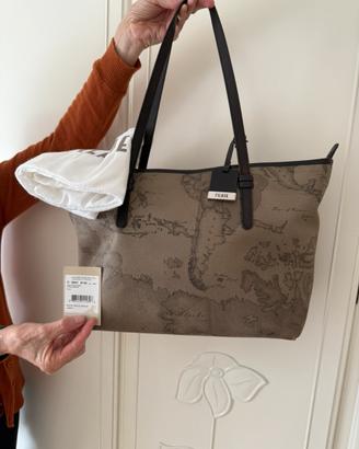 Borsa Prima classe Alviero Martini e portafoglio