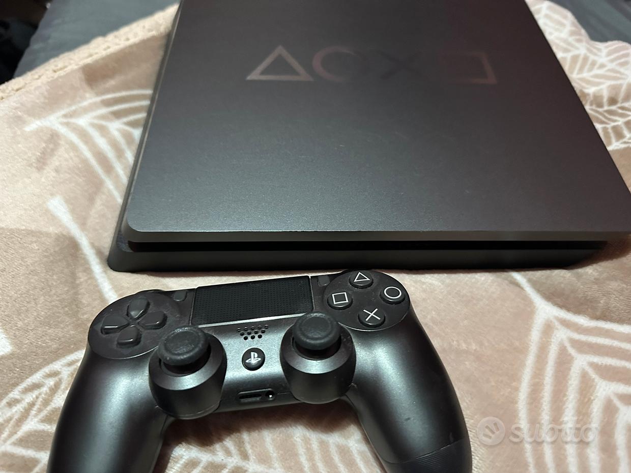 PlayStation 4 Slim 1000GB - Grigio - Edizione limitata Days of