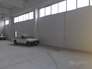 Nuovo capannone mai utilizzato