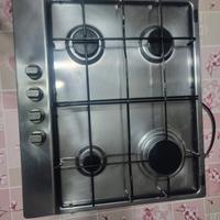 piano cottura quattro fuochi 