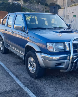 Nissan Navara D22 2.5 TD4x4 Autocarro MOTORE NUOVO
