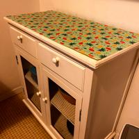 mobile credenza