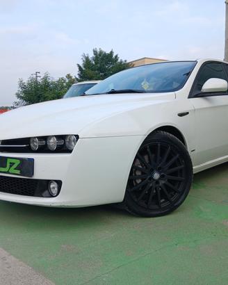 Alfa Romeo 159 2.0 JTDm Sportwagon Distinctive
