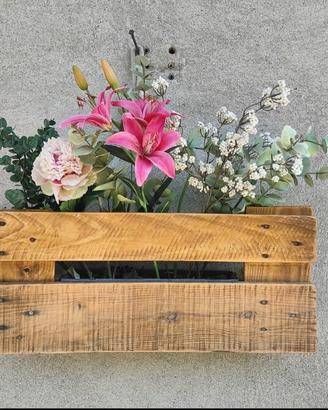 Fioriera in legno 