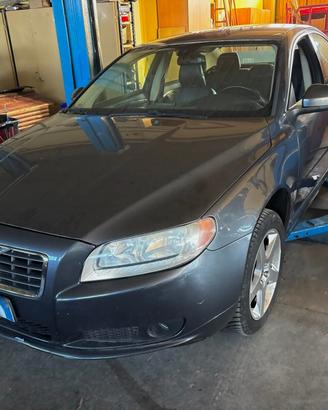 Volvo S80 2.4 D5 205 CV Summum