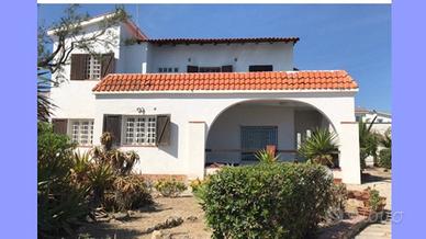 Villa fronte mare