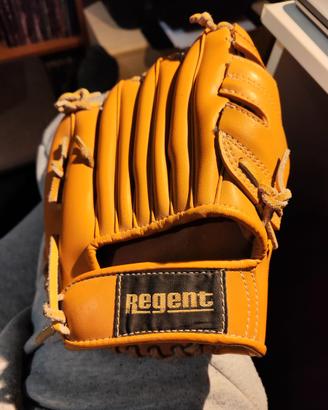 Guanto Vintage Regent Pennant winner
