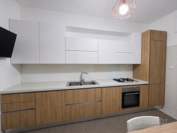 Cucina Aran con elettrodomestici