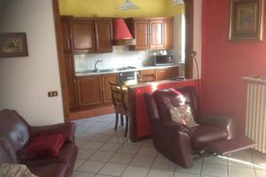 Appartamento di 100 m² con 3 locali e box auto a A