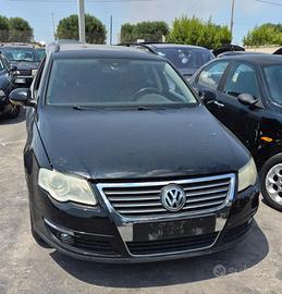 RICAMBI USATI AUTO VOLKSWAGEN Passat Variant 4° S