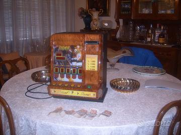 Slot machine " vintage "