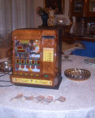 Slot machine " vintage "