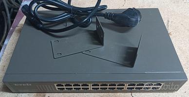 Tenda TEF1024D 24 porte ethernet