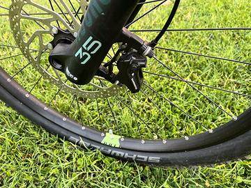 E-BIKE MTB CUBE STEREO CARBONIO