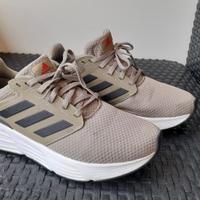 Scarpe sportive Adidas 
