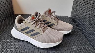 Scarpe sportive Adidas 